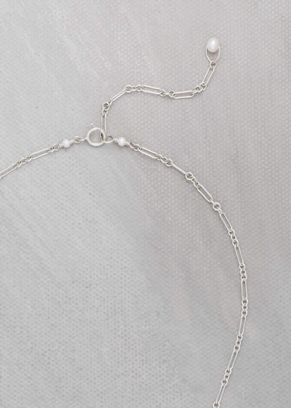 Coin Pearl Necklace in Silver - Image 4